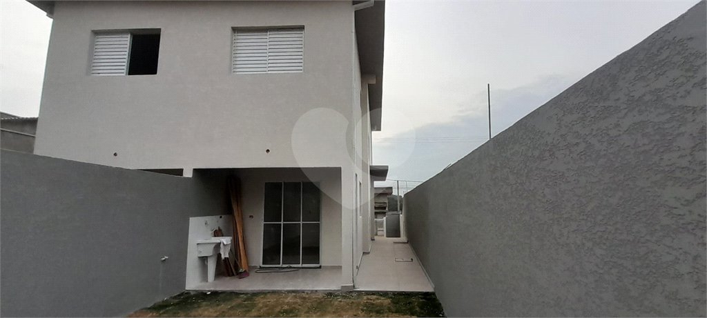 Casa à venda com 2 suítes em Vila Santa Helena, Atibaia, SP