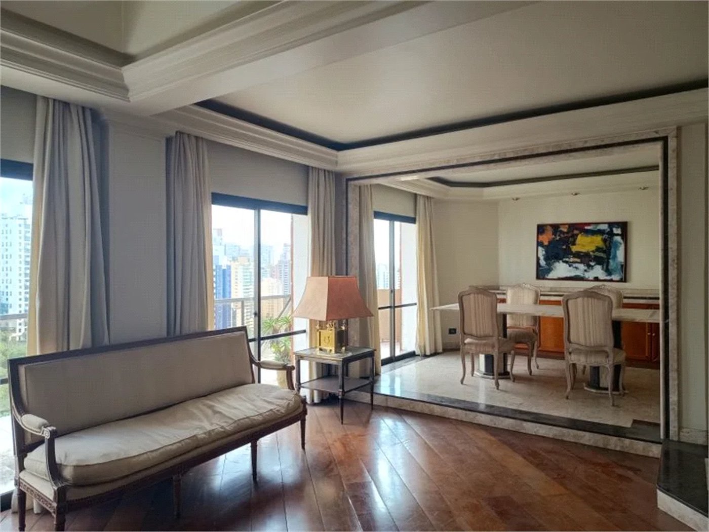 Apartamento à venda com 3 suítes em Vila Suzana, São Paulo, SP