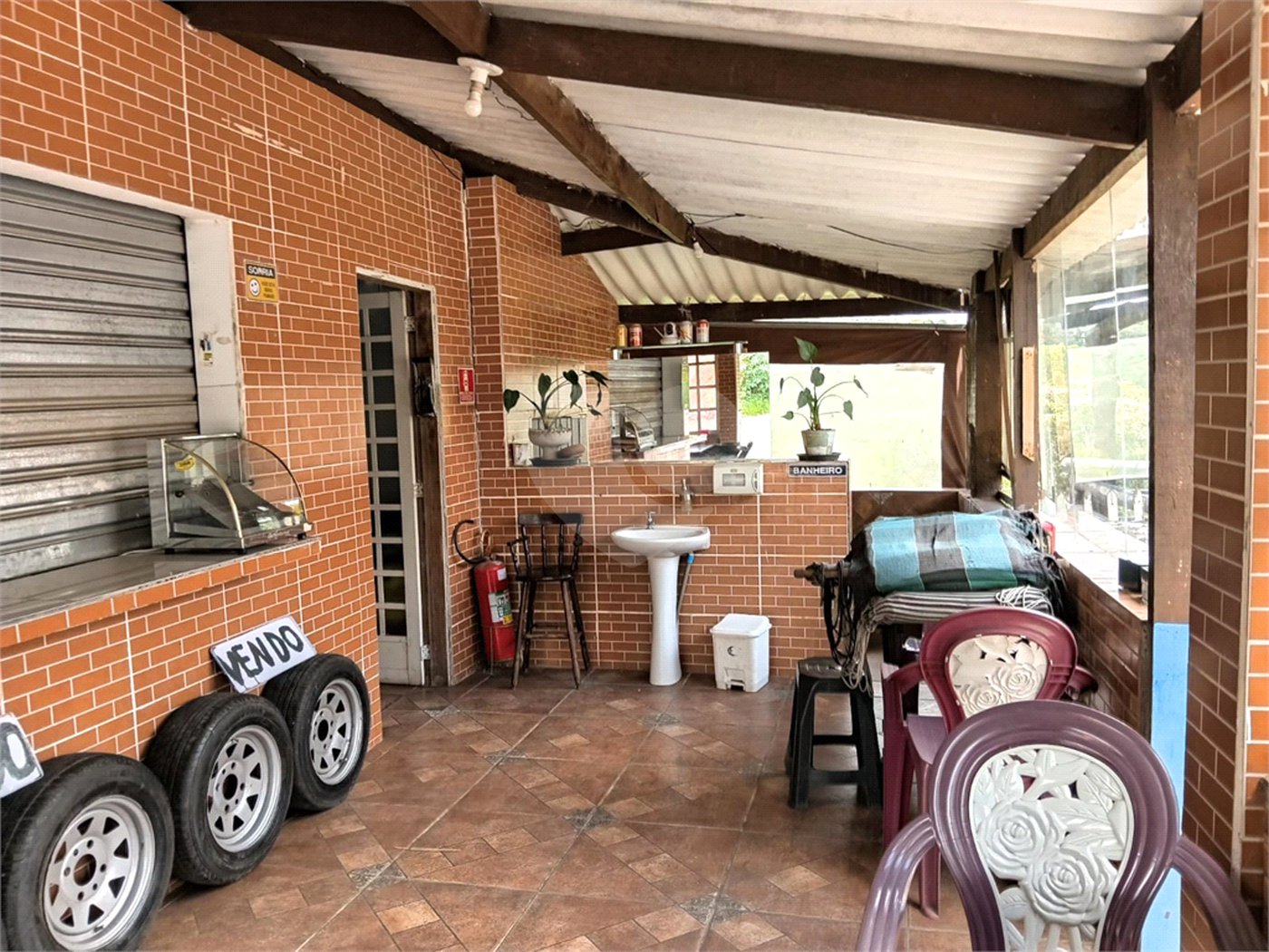 Salão Comercial para alugar no Centro (canguera), São Roque, SP