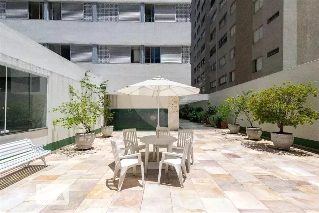 Apartamento para alugar com 3 quartos, sendo 1 suíte, em Itaim Bibi, São Paulo, SP