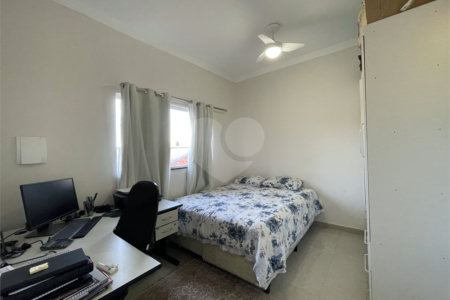 Casa à venda com 4 quartos, sendo 1 suíte, em Jardim Residencial Villa Amato, Sorocaba, SP
