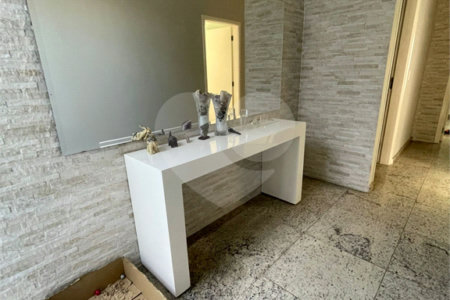 Casa à venda com 3 suítes em Jardim do Lago, Atibaia, SP