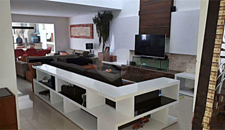 Casa à venda com 4 quartos, sendo 2 suítes,  no condomínio Cond Residencial Villagio da Serra, São Paulo - SP