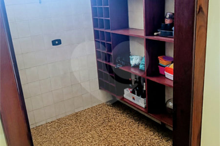 Casa à venda com 5 quartos, sendo 4 suítes, em Jardim Armênia, Mogi das Cruzes, SP