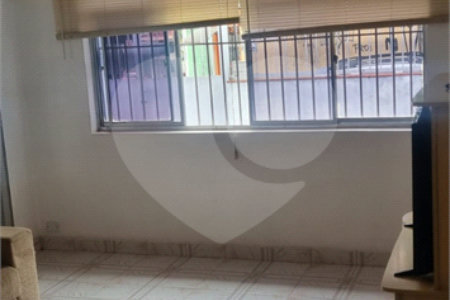 Casa Térrea à venda com 3 quartos, sendo 1 suíte, em Jardim Taboão, São Paulo, SP
