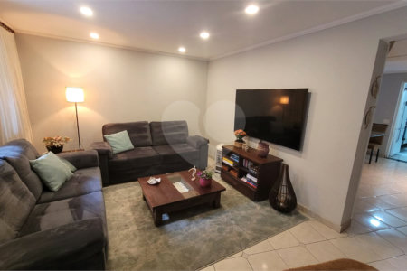 Casa à venda com 3 quartos, sendo 2 suítes, em Perdizes, São Paulo, SP