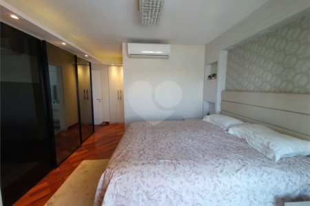 Apartamento à venda com 4 quartos, sendo 3 suítes, em Vila Santo Estevão, São Paulo, SP