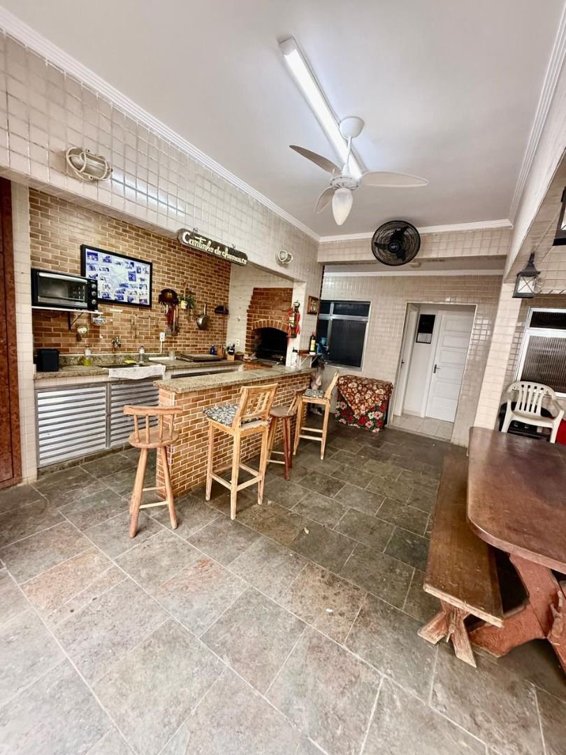 Sobrado com 3 dormitórios, 200 m² - venda por R$ 2.350.000,00 ou aluguel por R$ 12.500,00/mês - Embaré - Santos/SP