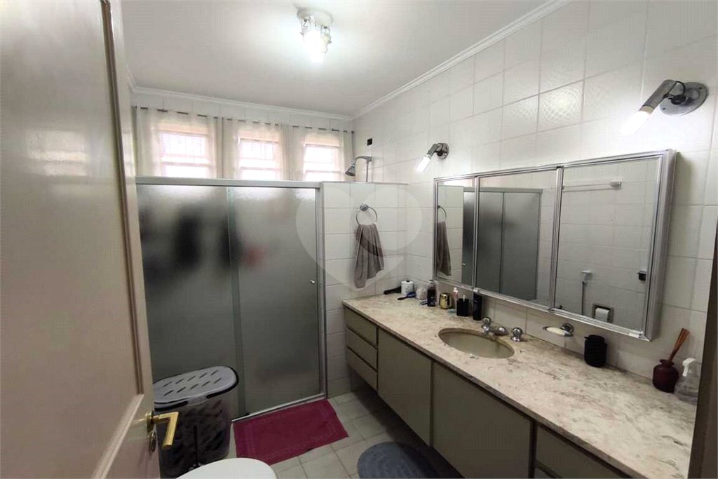 Casa à venda com 5 quartos, sendo 3 suítes,  em Brooklin Paulista, São Paulo, SP