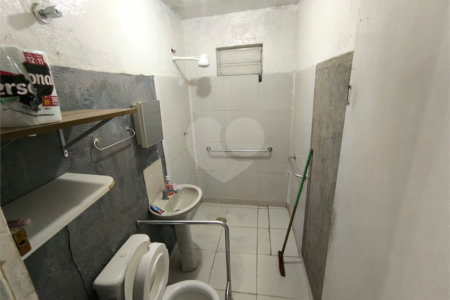 Casa à venda com 3 quartos, sendo 1 suíte, em Umarizal, São Paulo, SP