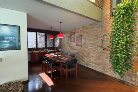 Casa à venda com 5 quartos, sendo 2 suítes,  no condomínio Village D'avignon, Sorocaba - SP