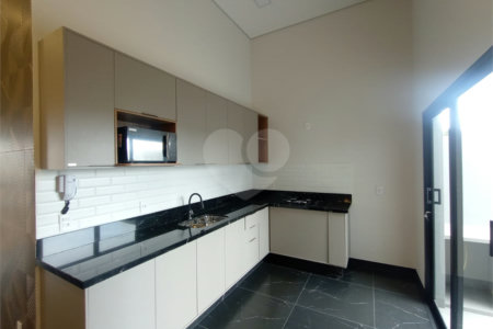 Casa à venda com 3 quartos, sendo 1 suíte,  em Portal dos Pinheiros Ii, Itapetininga, SP