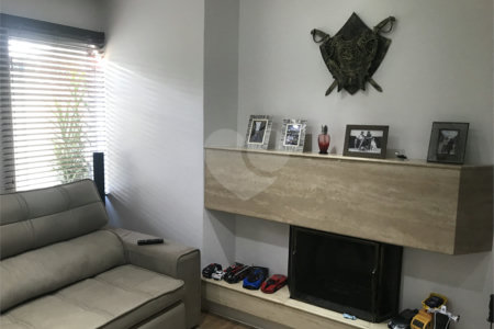 Sobrado à venda com 3 quartos, sendo 1 suíte, em Jardim Petrópolis, São Paulo, SP