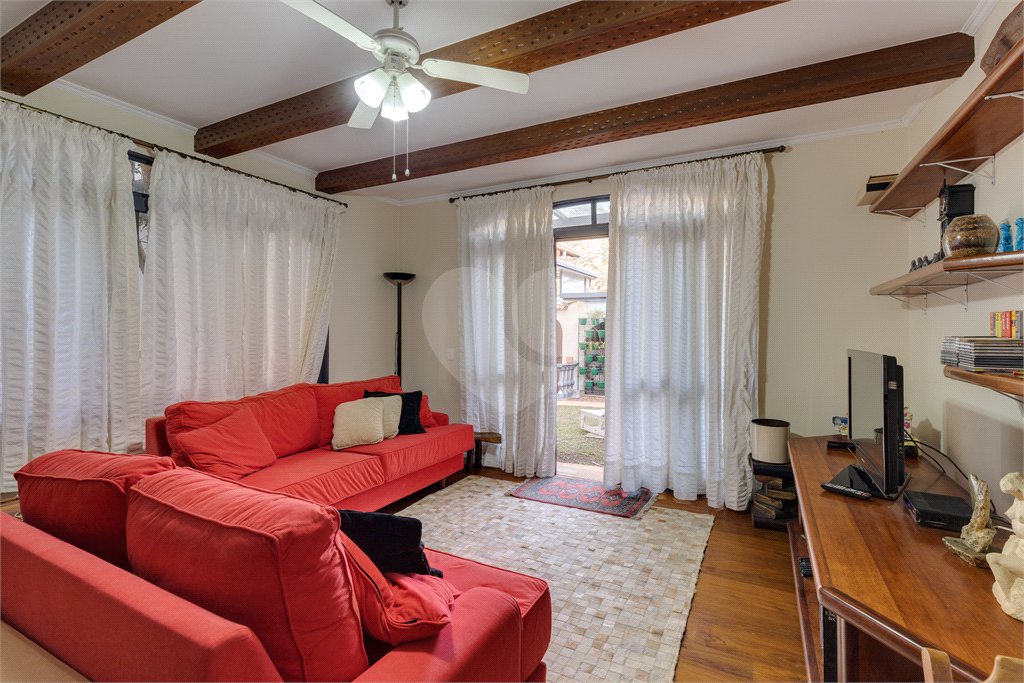 Casa Térrea à venda com 3 suítes em Granja Julieta, São Paulo, SP