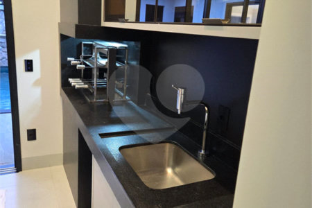 Casa à venda com 3 suítes no condomínio Jardim Residencial Dona Maria Candida, Indaiatuba - SP