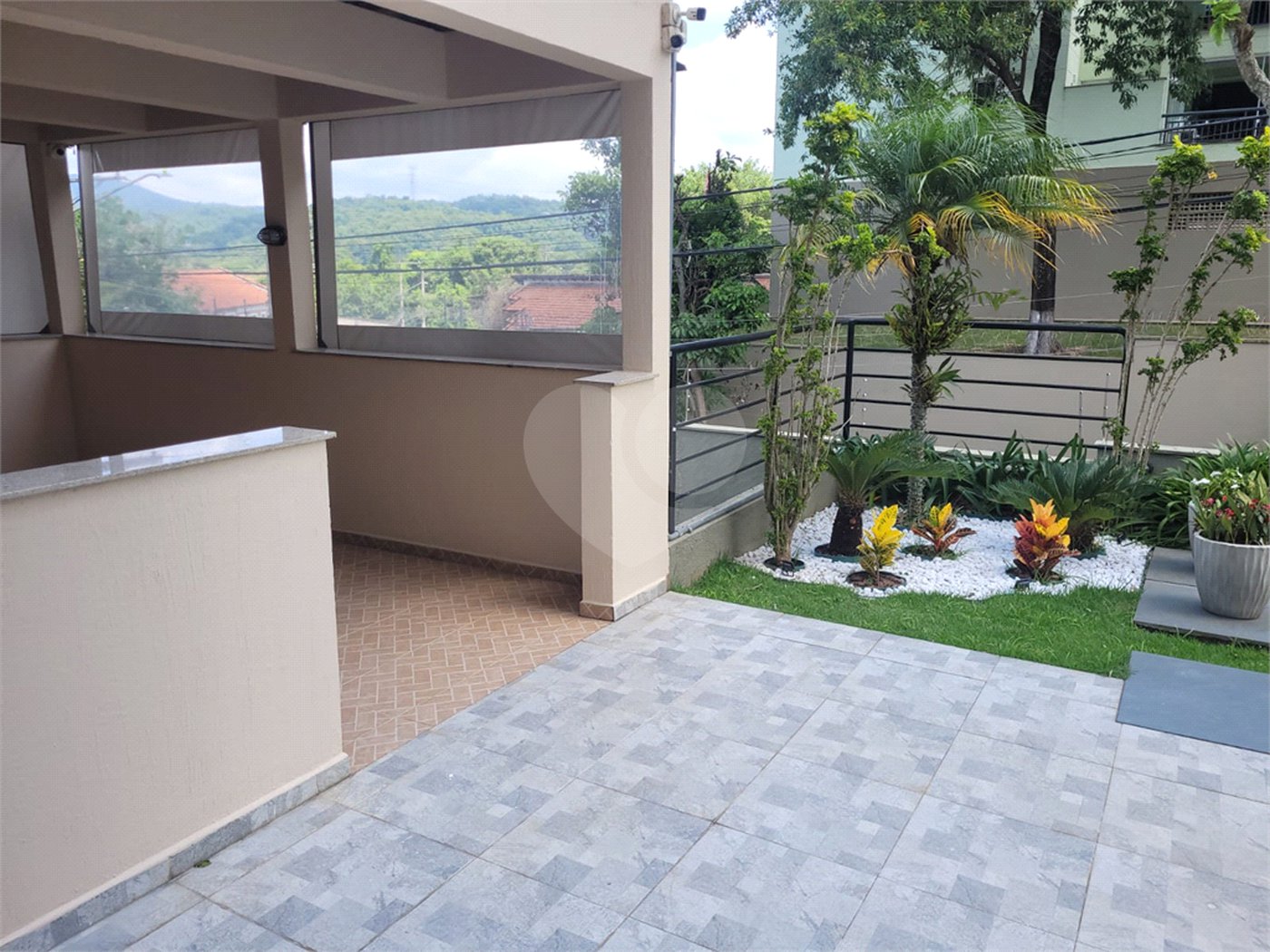 Apartamento à venda com 2 quartos em Horto, São Paulo, SP