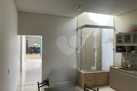 Casa à venda com 3 suítes no condomínio Itapema Iate Clube/ponta Pora-ms, Ponta Porã - MS