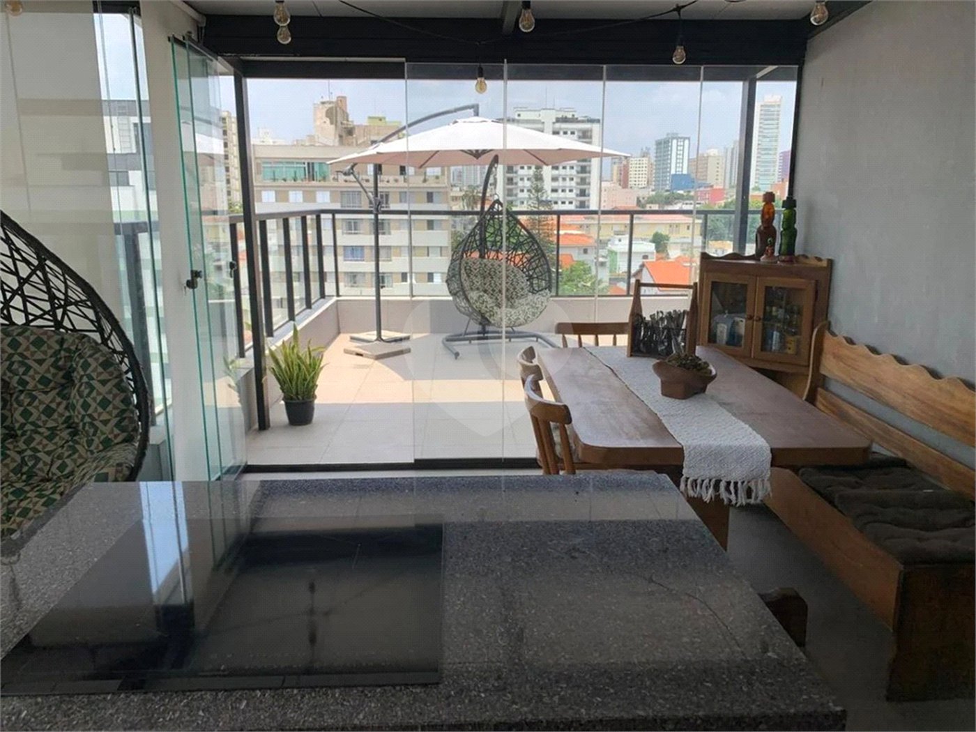 Cobertura à venda com 3 quartos, sendo 2 suítes,  em Mirandópolis, São Paulo, SP