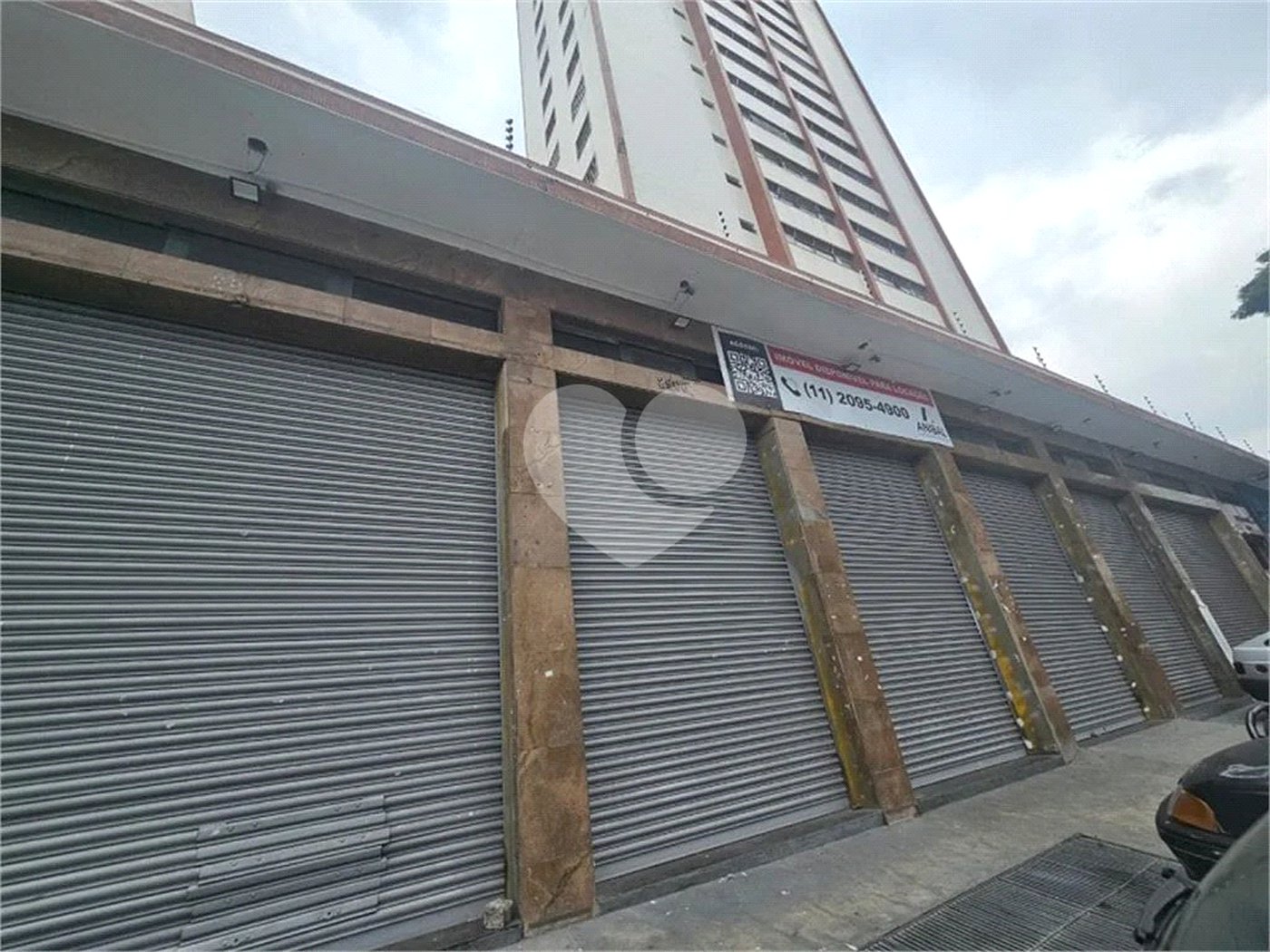 Salão para alugar em Vila Carrão, São Paulo, SP