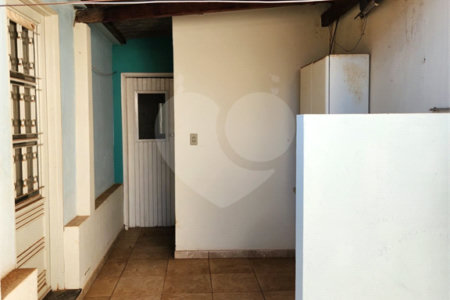 Casa à venda com 4 quartos, sendo 1 suíte, no Centro, Araraquara, SP