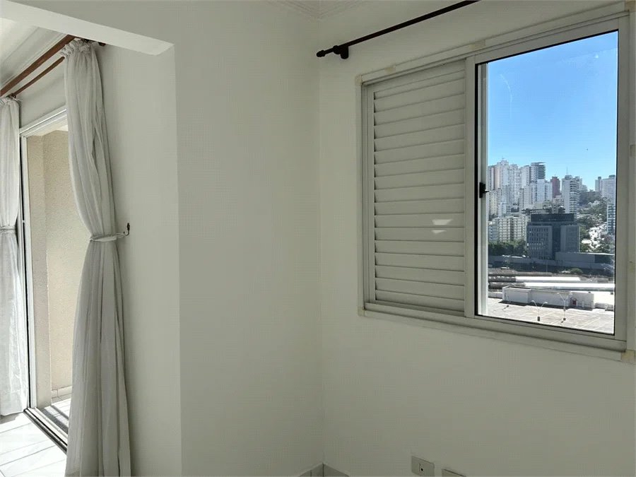 Apartamento à venda com 2 quartos, sendo 1 suíte,  em Vila Andrade, São Paulo, SP