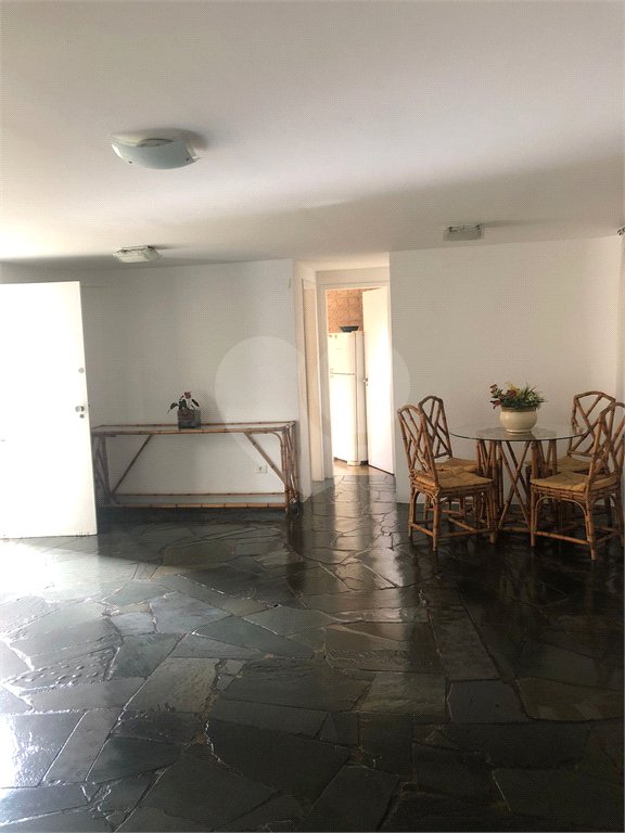Cobertura à venda com 2 quartos em Vila Olímpia, São Paulo, SP