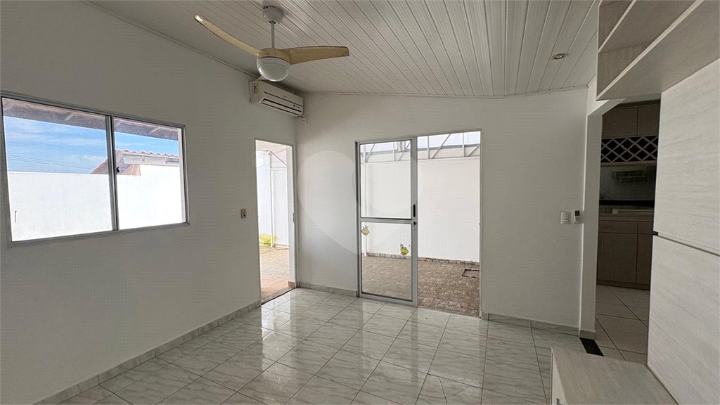 Condomínio à venda com 2 quartos em Wanel Ville, Sorocaba, SP