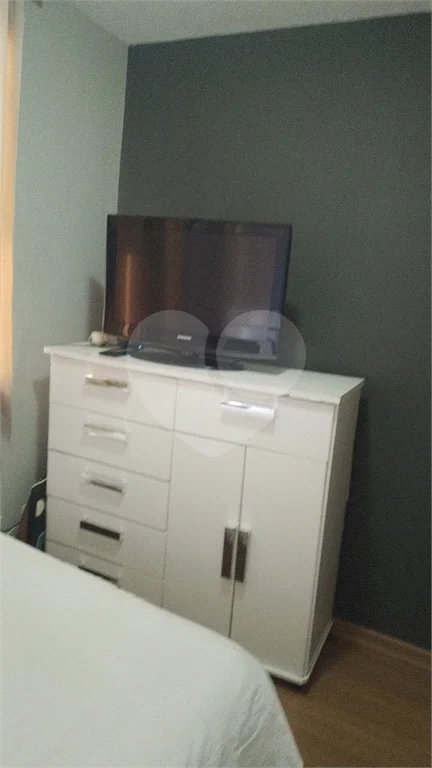 Apartamento 3 dormitórios Cond. Laranjeiras.