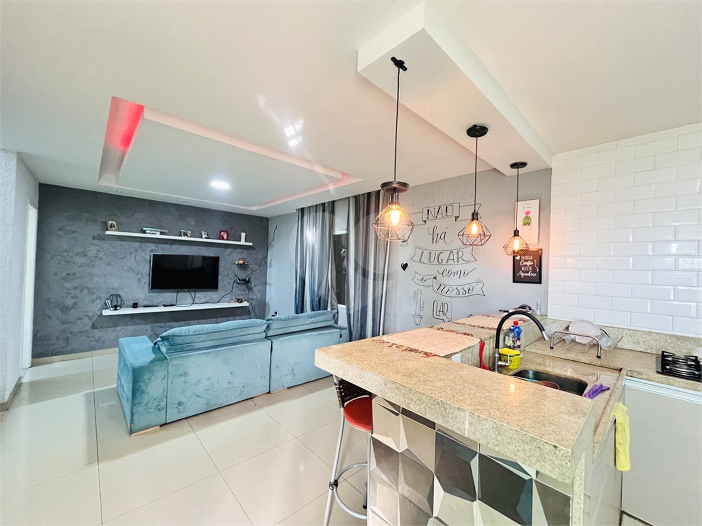Casa à venda com 2 quartos, sendo 1 suíte, no condomínio Residencial Vivendas do Campo, Rio de Janeiro - RJ