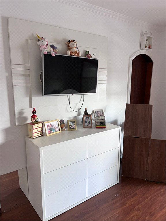 Sobrado à venda com 5 quartos, sendo 2 suítes,  em Jardim da Granja, São José dos Campos, SP