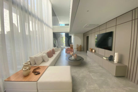 Duplex à venda com 6 suítes em Riviera, Bertioga, SP