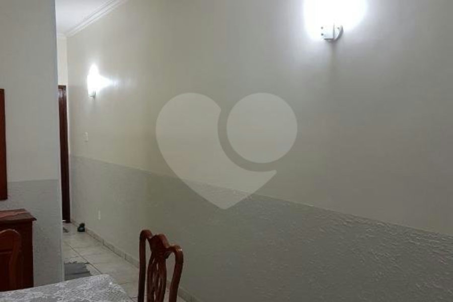 Sobrado à venda com 2 quartos em Santana, São Paulo, SP