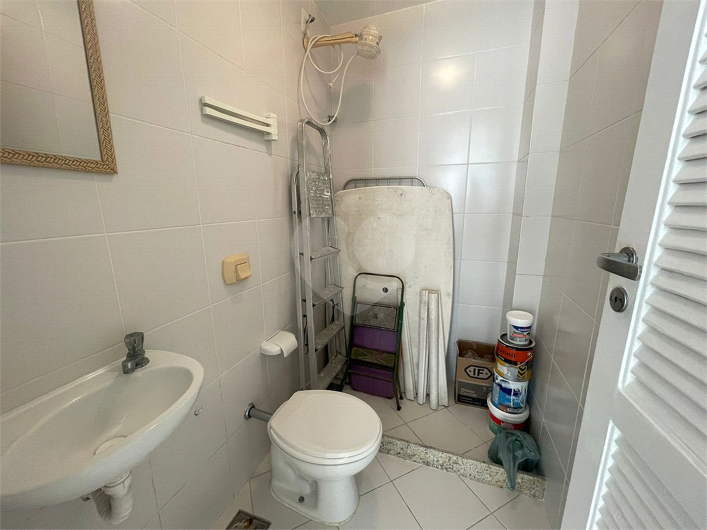 Casa em condomínio à venda com 5 quartos, sendo 2 suítes,  em Bosque de Geribá, Armação dos Búzios, RJ