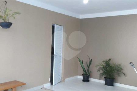 Casa à venda com 3 quartos, sendo 1 suíte, em Santa Cândida, Vinhedo, SP