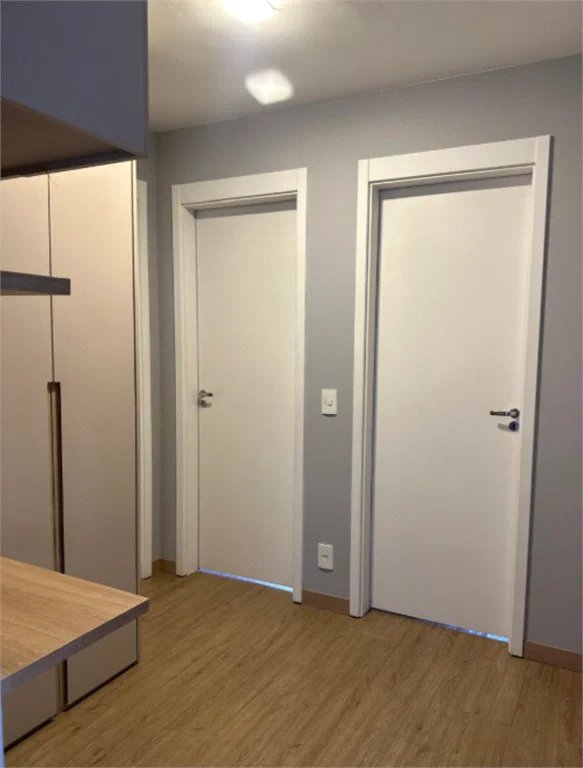 Apartamento à venda com 3 quartos, sendo 1 suíte, em Jardim Vazani, São Paulo, SP