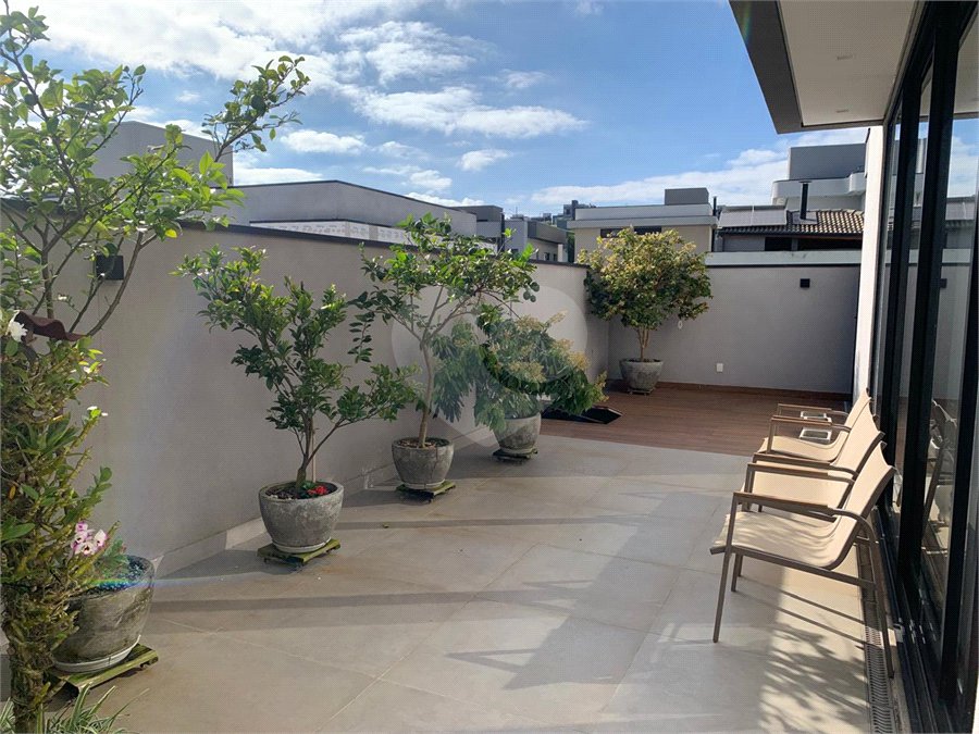 Casa para alugar com 3 suítes no condomínio Mosaico Essence, Mogi das Cruzes - SP