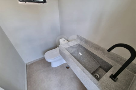 Casa à venda com 2 suítes no condomínio Residencial Vue26, Atibaia - SP