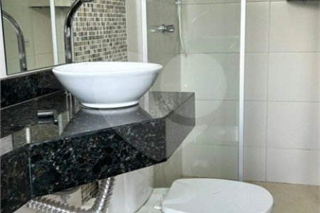 Casa à venda com 3 quartos, sendo 1 suíte,  em Ipê, Três Lagoas, MS