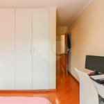 Sobrado à venda com 3 quartos, sendo 1 suíte, em Jardim Centenário, São Paulo, SP