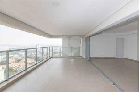 Apartamento à venda com 3 suítes em Jardim Marajoara, São Paulo, SP