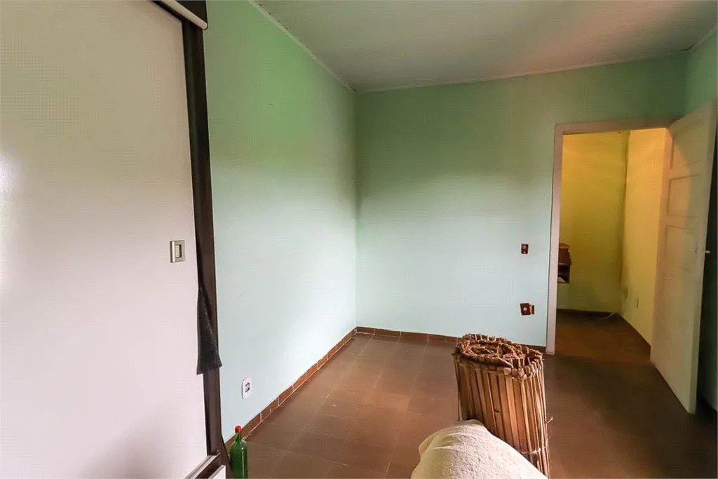 Casa à venda com 4 quartos em Jardim Monte Kemel, São Paulo, SP