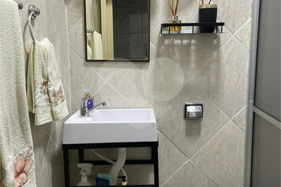 Casa à venda com 2 quartos no condomínio Villa das Andorinhas, São Paulo - SP