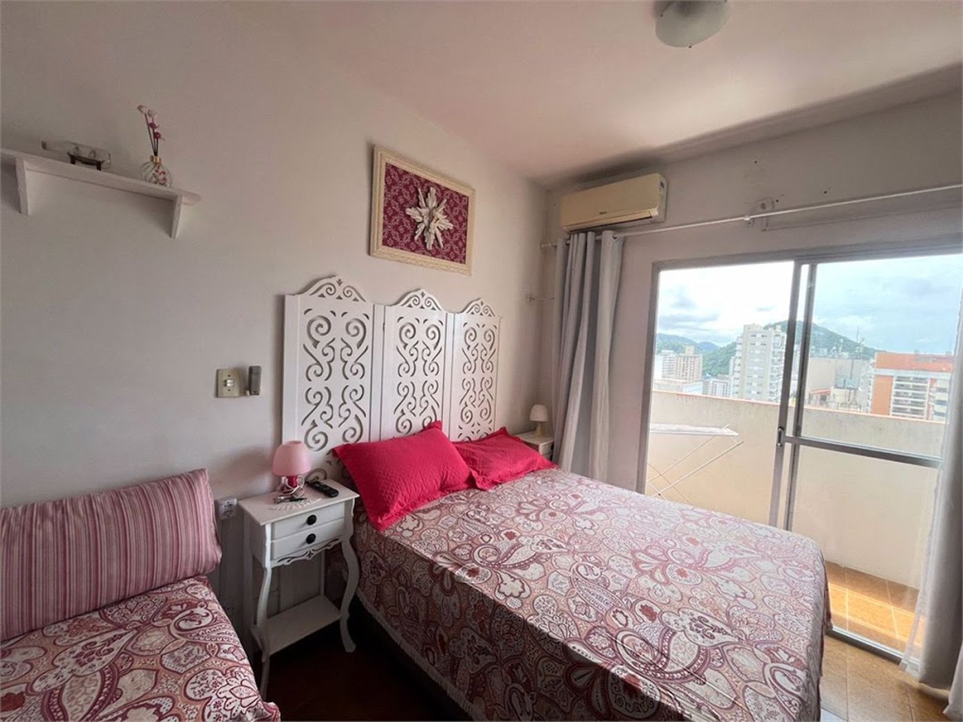 Apartamento com 1 dormitório à venda, 68 m² por R$ 280.000,00 - Pitangueiras - Guarujá/SP