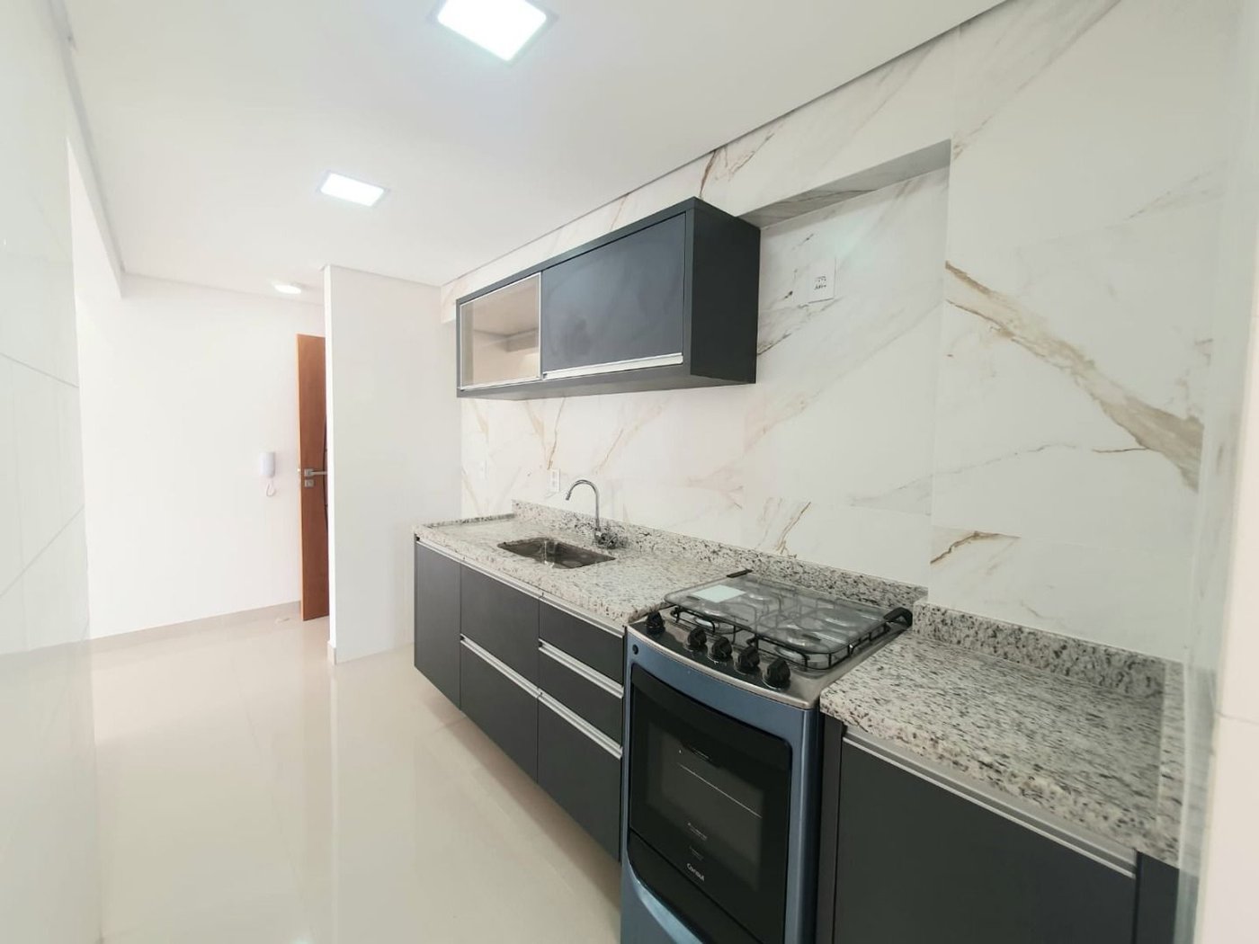 Apartamento Garden 94 m² com 2 dormitórios para venda ou aluguel no Embaré - Santos/SP