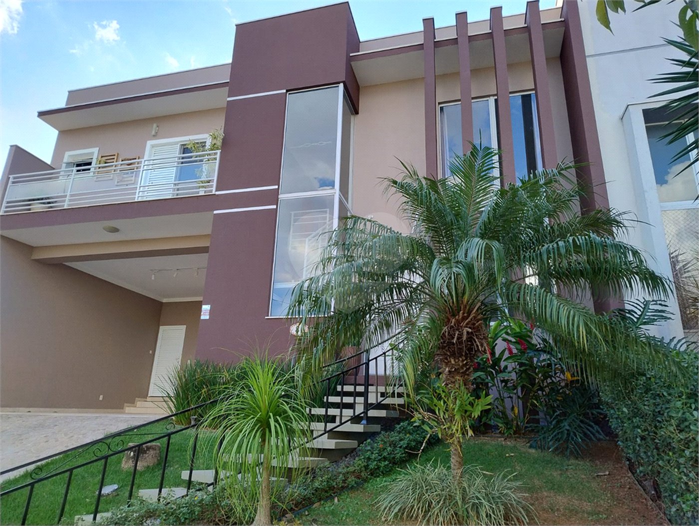 Casa à venda com 3 suítes no condomínio Jardim Maringá, Indaiatuba - SP