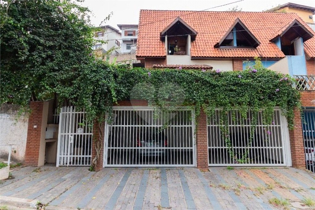 Casa à venda com 3 suítes em Jardim das Vertentes, São Paulo, SP