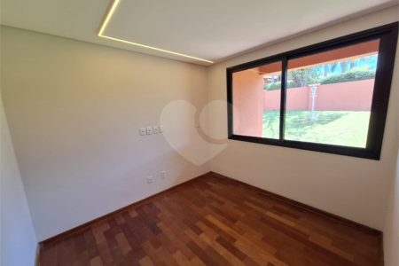 Casa para alugar com 5 quartos, sendo 3 suítes,  no condomínio Chacara Santa Maria, Votorantim - SP