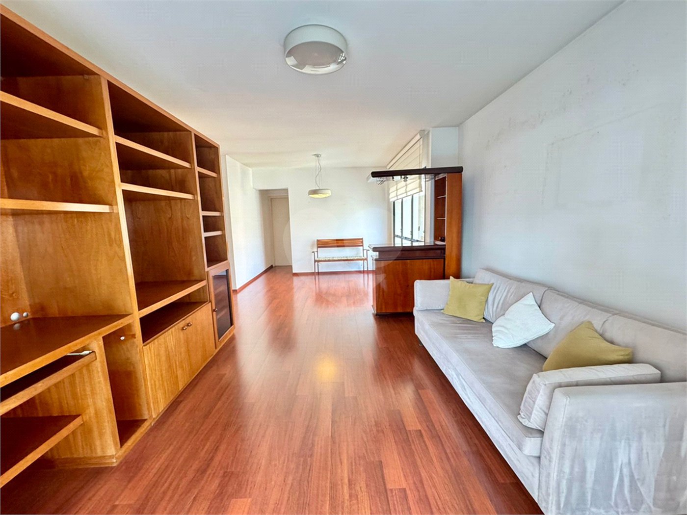 Apartamento à venda com 4 quartos, sendo 2 suítes,  em Pinheiros, São Paulo, SP