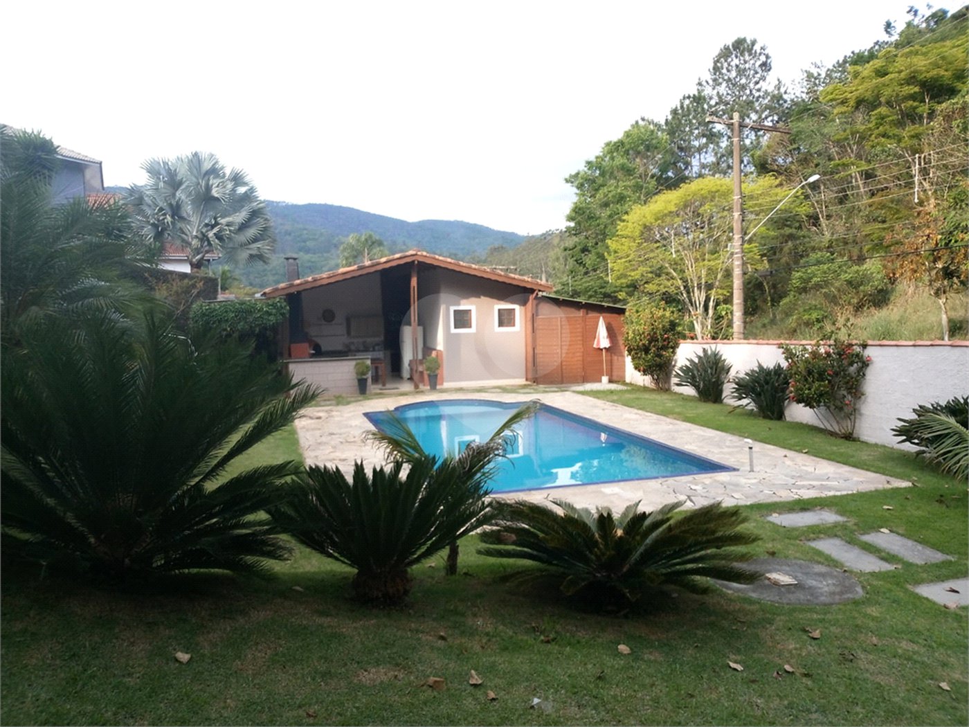 Casa à venda com 3 suítes no condomínio Alpes de Mairiporã, Mairiporã - SP