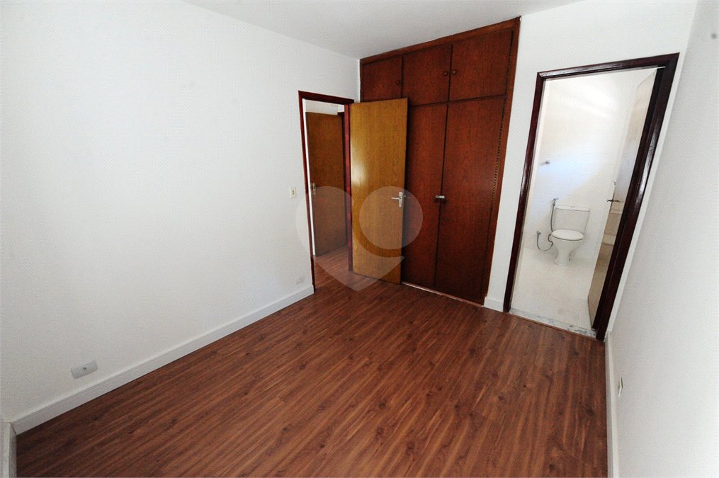 Casa Térrea para alugar com 4 quartos, sendo 1 suíte, em Vila Mariana, São Paulo, SP